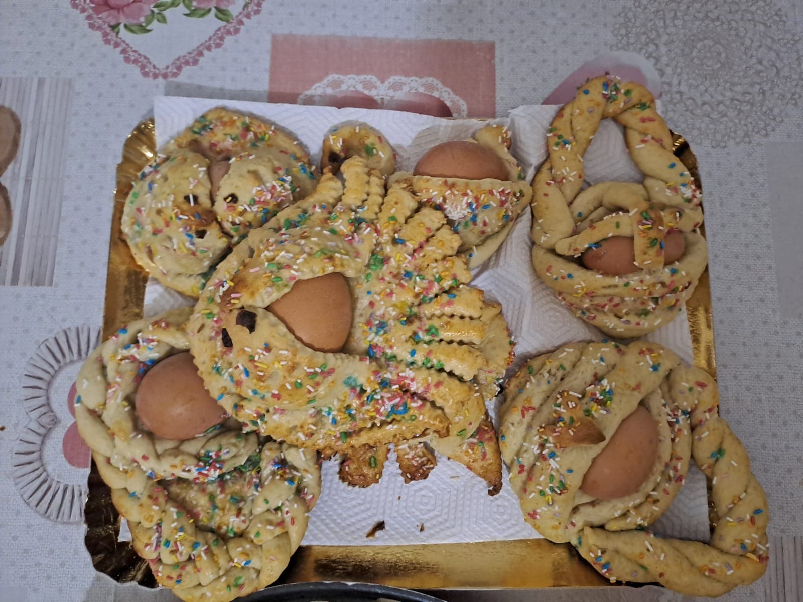 Primavera, palombelle e radici: le tradizioni che nutrono la nostra storia